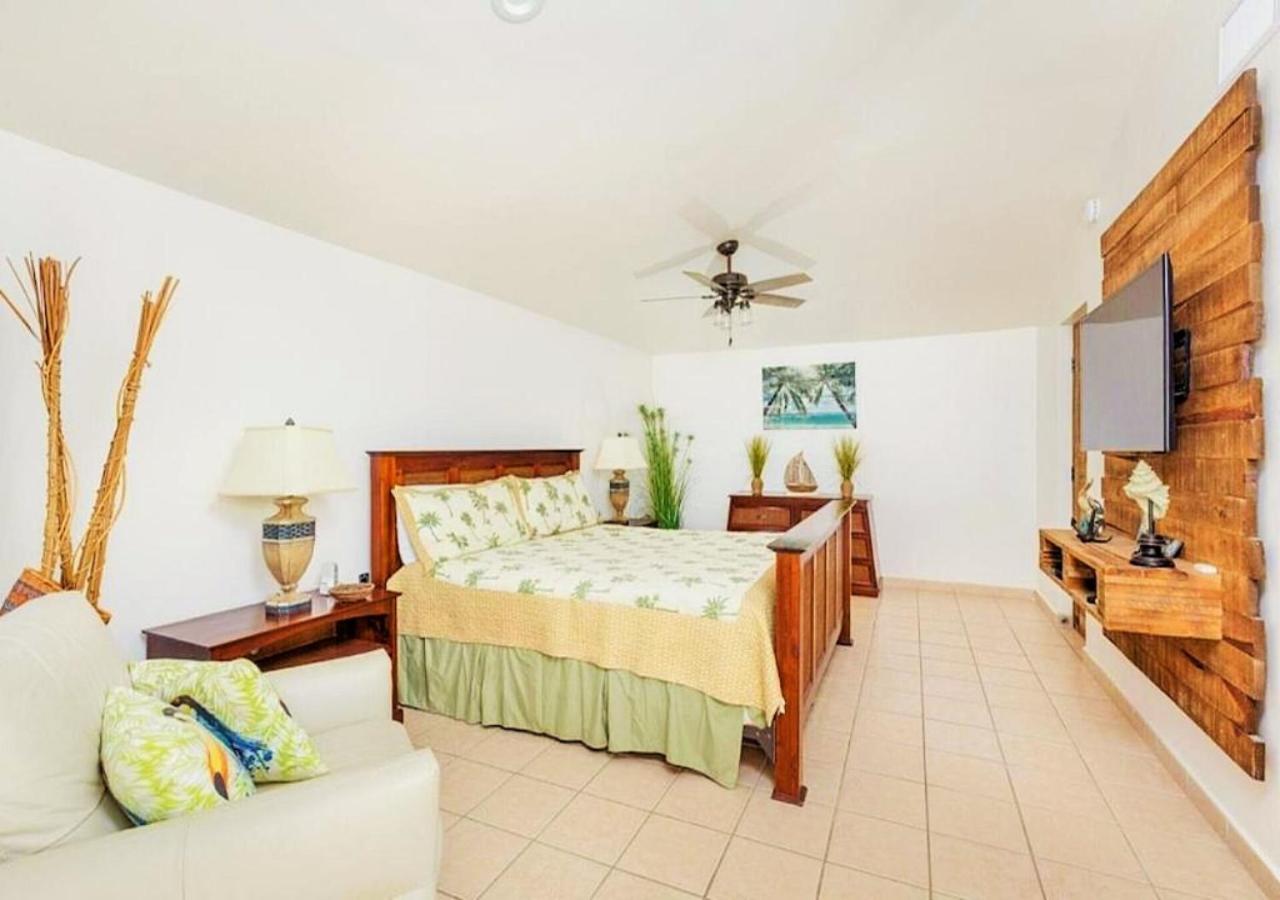 Right On The Beach! Rocky Point Condo Rental - 2 Bedroom Penthouse Beachfront 外观 照片
